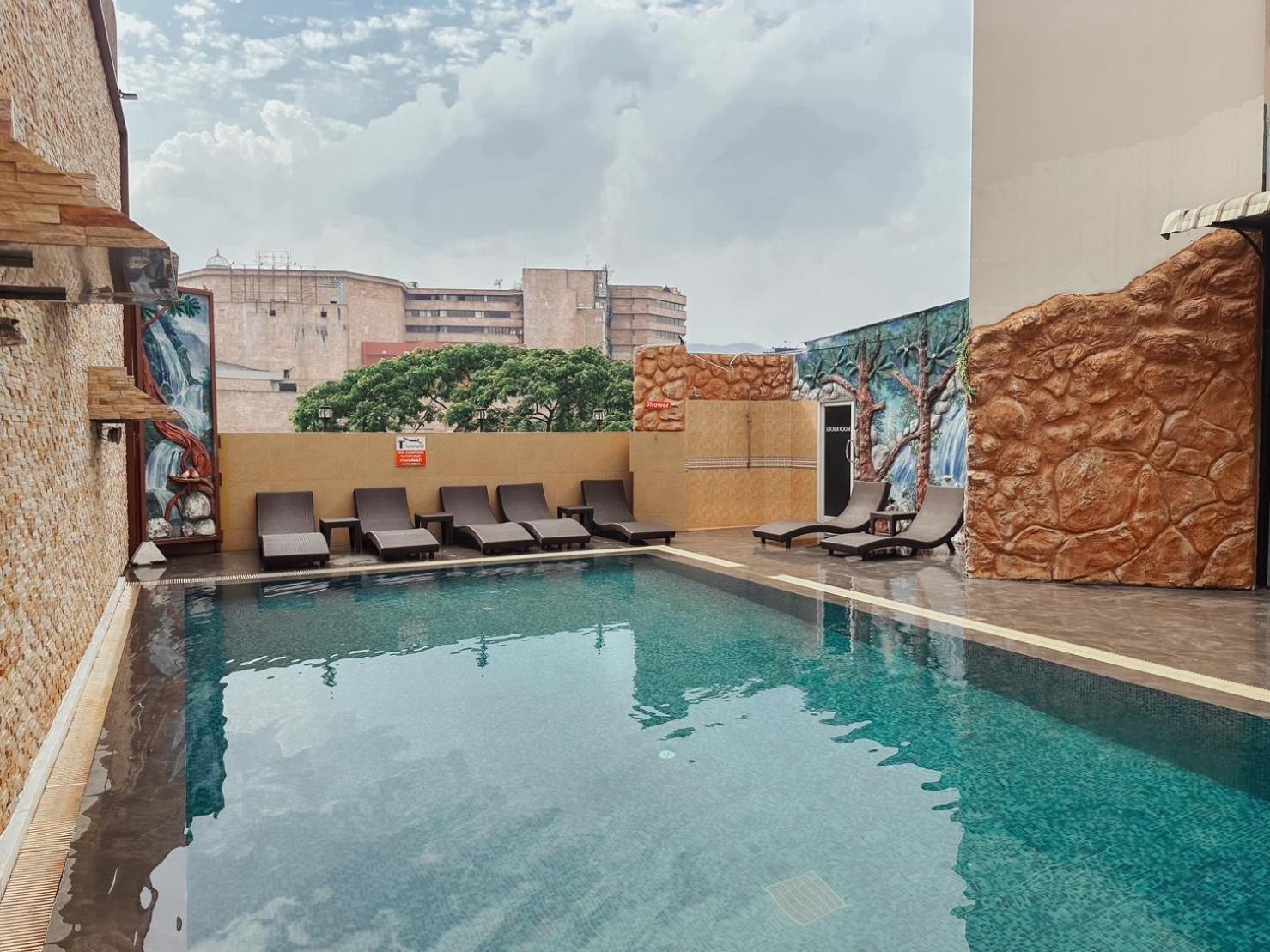 צ'יאנג מאי Hotel De Khuvieng מראה חיצוני תמונה